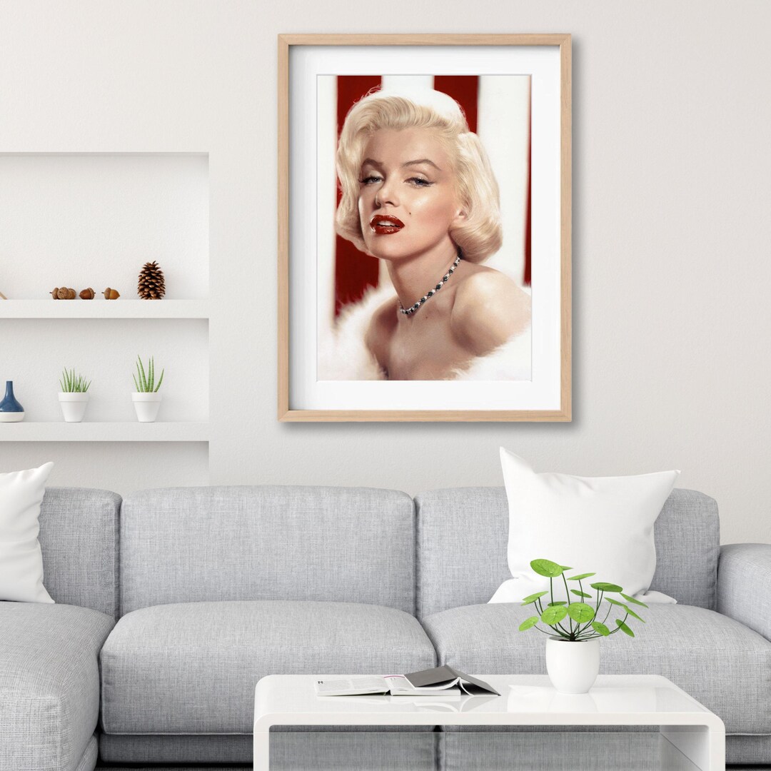 Marilyn Monroe Portrait Print: Vintage Hollywood Glamour, Framed Art ...