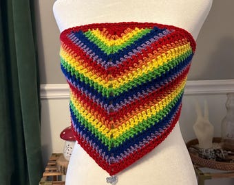 Top con bandana arcobaleno