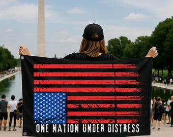Bandera de protesta de doble cara invertida "Una nación en apuros", pancarta política de activismo, decoración para el hogar y el jardín, de justicia social y resistencia.