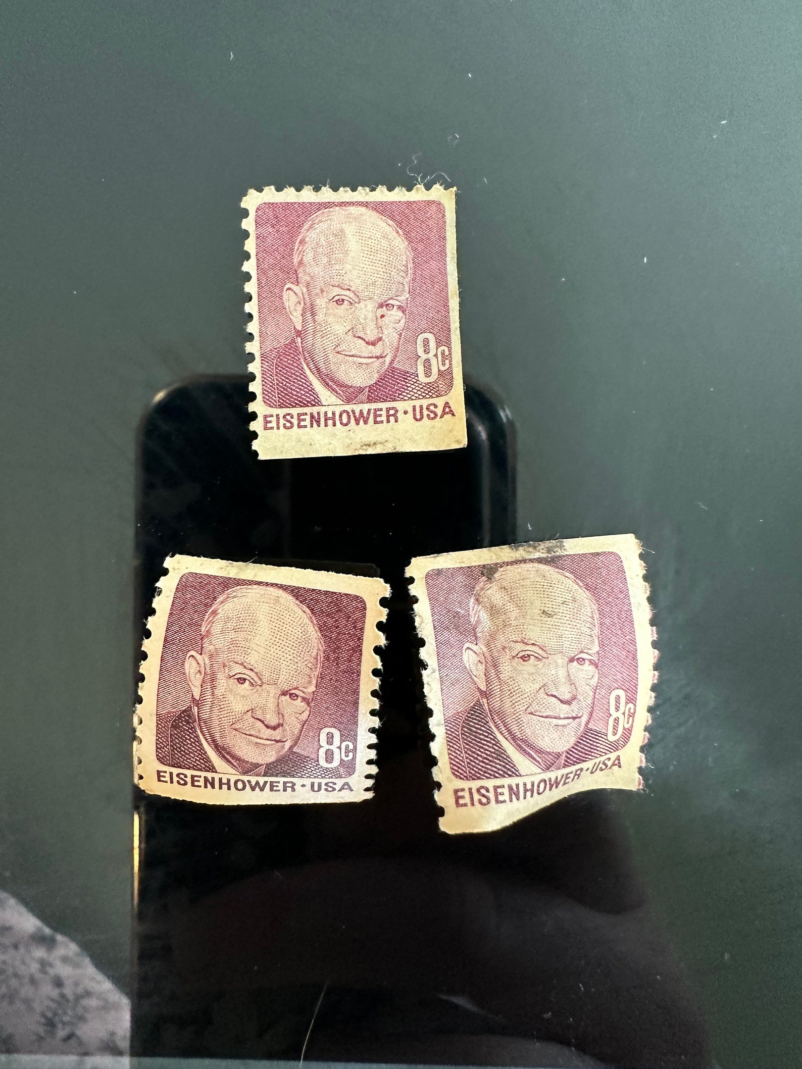 8 Cent Eisenhower Stamp Worth - yev9mew