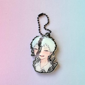 Anime transformer keychain