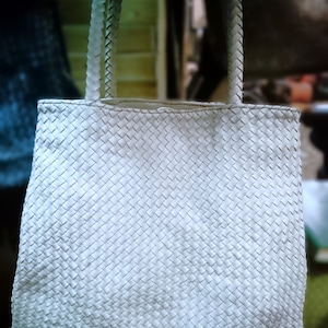 Leather Handbag WHITE, handmade leather bag, Shoulder bag, woman leather bag, elegant bag, made in Morocco, braided leather, crossbody bag