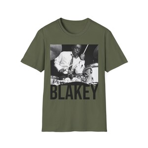 Camiseta de Art Blakey / Camiseta vintage de baterista de jazz, camiseta con foto en blanco y negro, camiseta gráfica de música hard bop, regalo retro de jazz para músicos. imagen 5