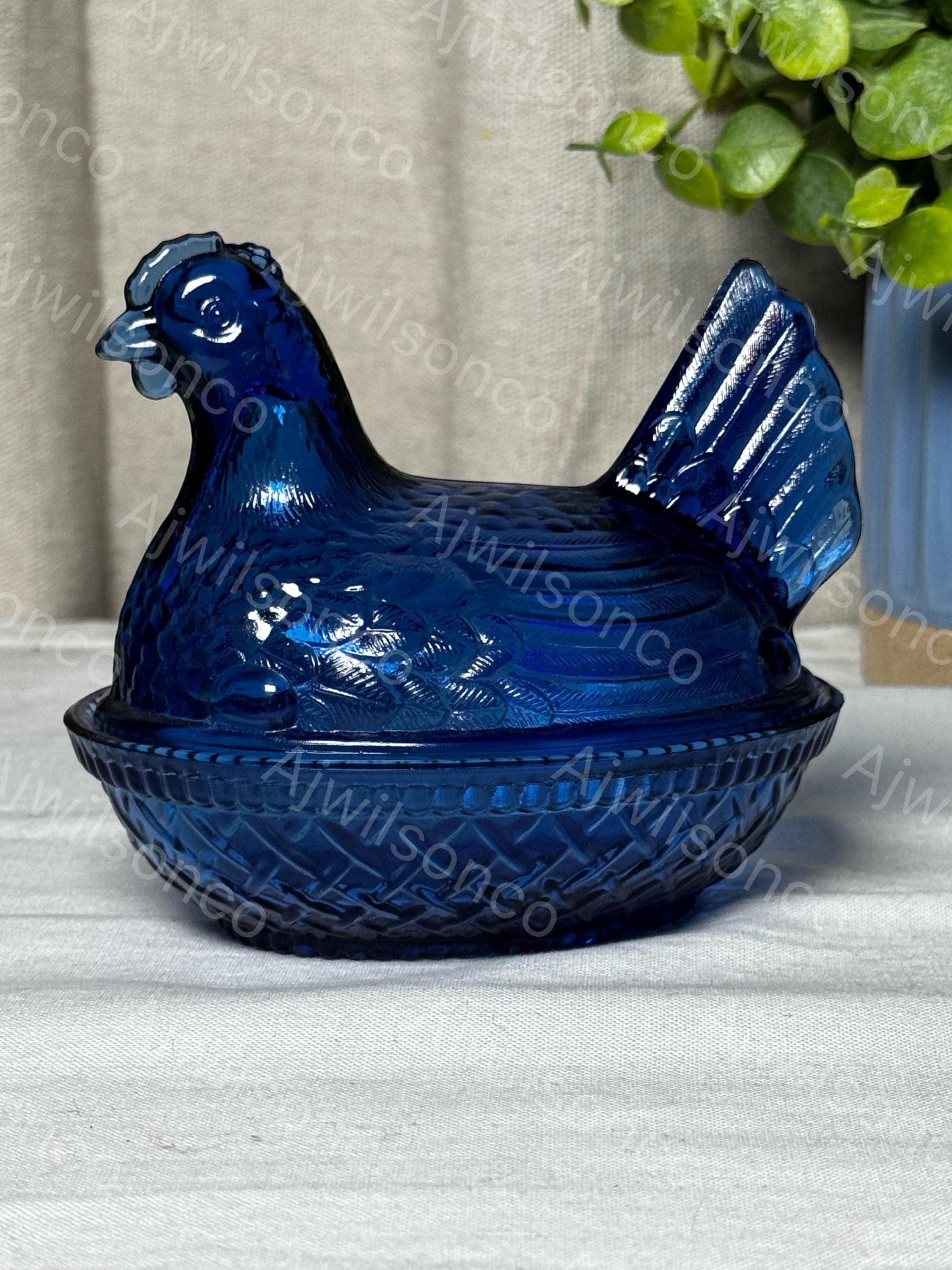 Vintage Imperial Glass Cobalt Ultra Blue Glass Split Tail Hen on