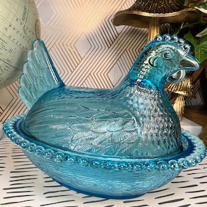 【送料無料】インディアンガラス 小物入れ ニワトリ Hen on Nest MCM Rare Vintage Indiana Glass Company Horizon Blue Hen On Nest