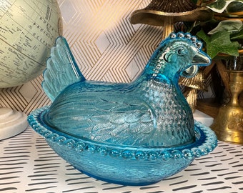MCM Rare Vintage Indiana Glass Company Horizon Blue Hen On Nest Candy Nut Dish