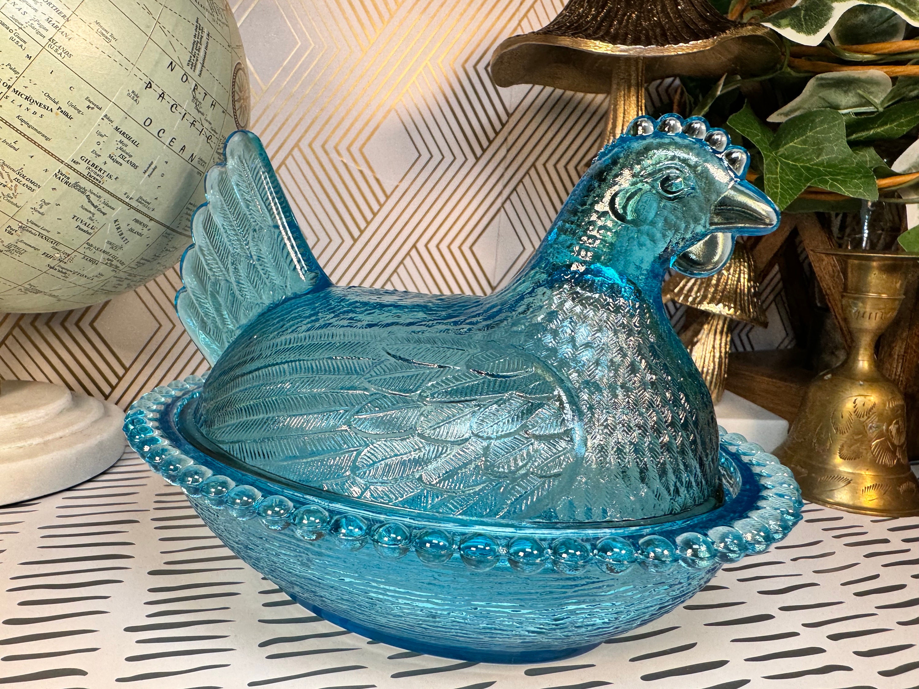 MCM Rare Vintage Indiana Glass Company Horizon Blue Hen on Nest