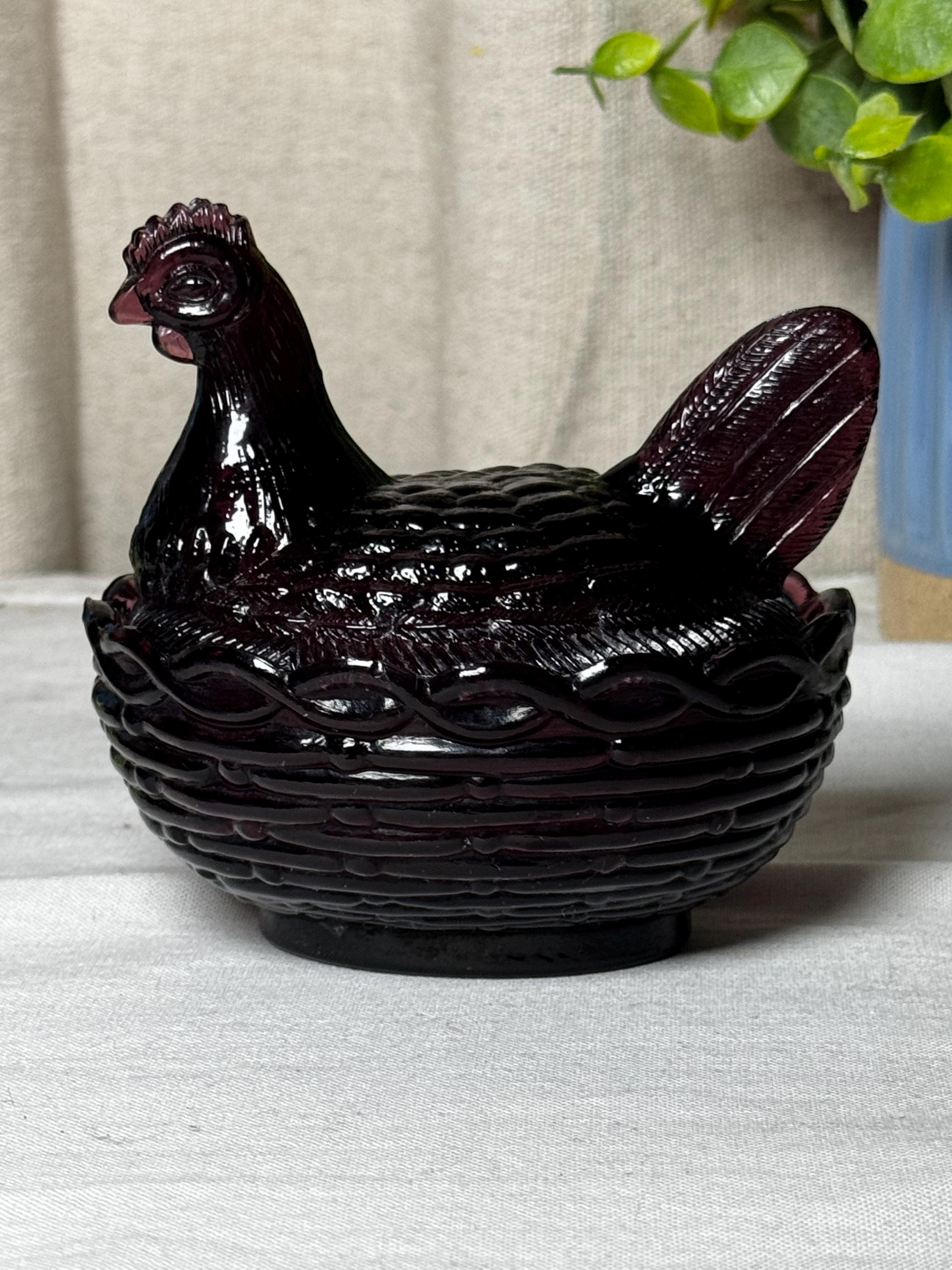 Vintage Fenton for L.G. Wright Dark Purple Amethyst UV Glass Hen