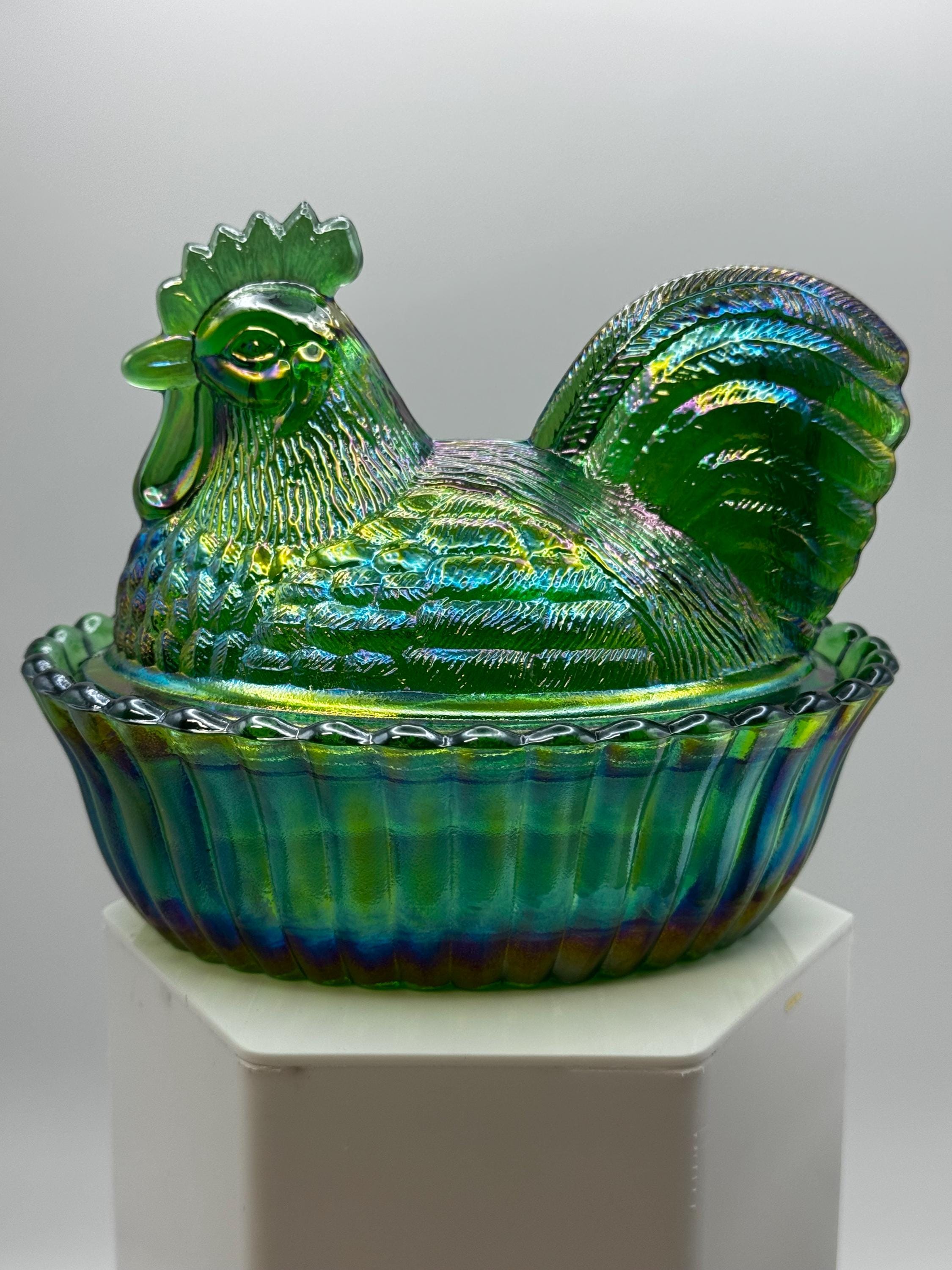 Westmoreland Rosso Glass Lime Green Carnival Glass Split Tail