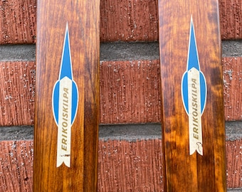 205cm Karhu "Erikoiskilpa" Wood Cross-Country Racing Skis - Beautiful Natural Color
