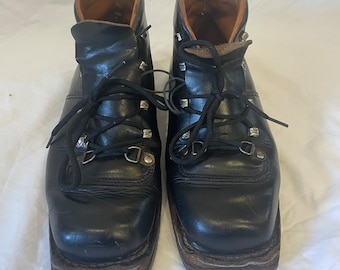 Size 42 (US 9) - 1950s/1960s Norwegian Suveren Leather Ski Boots - Double-Tongue - Freshly Restored!!!
