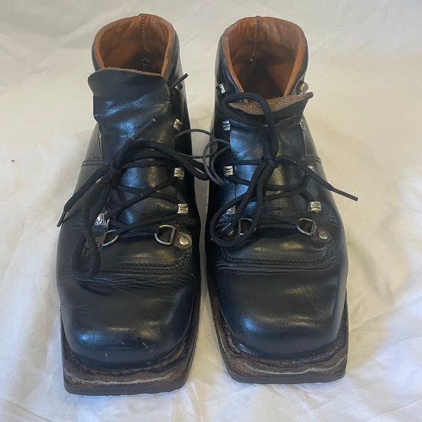Size 42 (US Men's 8.5/9) - 1950s/1960s Norwegian Suveren Leather Ski Boots - Double-Tongue - Freshly Restored!!!