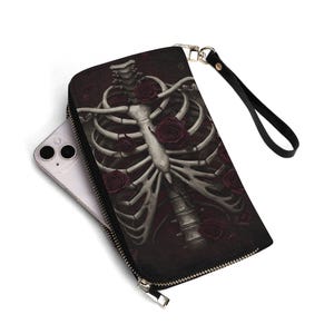 Cartera de torso de esqueleto con rosas Cartera gótica espeluznante con correa de muñeca extraíble Carteras de estética oscura y macabra
