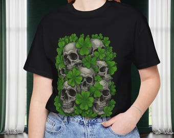 Camiseta con calaveras en tréboles Camiseta espeluznante del Día de San Patricio