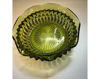 Vintage Green Glass Scalloped Edge Bowl 6" x 2 " Indiana?