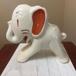 Vintage Elephant Pottery Planter-4 3/4” H