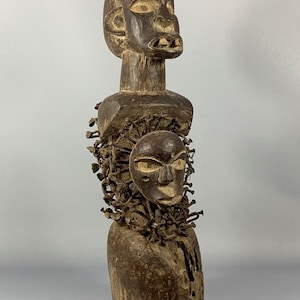 190927 - vecchia statua africana Bakongo - Congo.