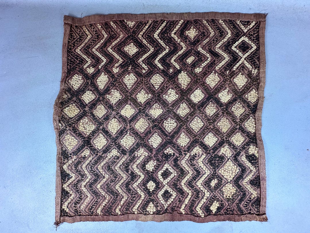 240919 - African Raffia Fiber Carpet From the Kuba People. - Congo. - Etsy