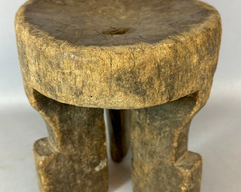 240526 - Antiker äthiopischer 3-Bein-Hocker - Äthiopien.