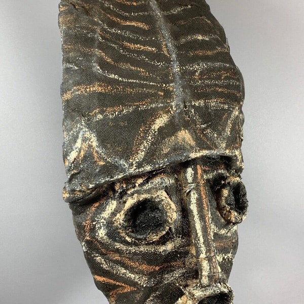 210139 - Große alte Tribal gebrauchte afrikanische Songye Netzmaske - Kongo.