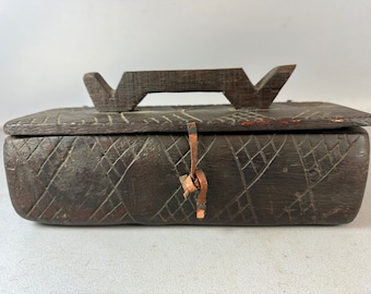 240107 - Caja tallada en madera etíope africana - Etiopía