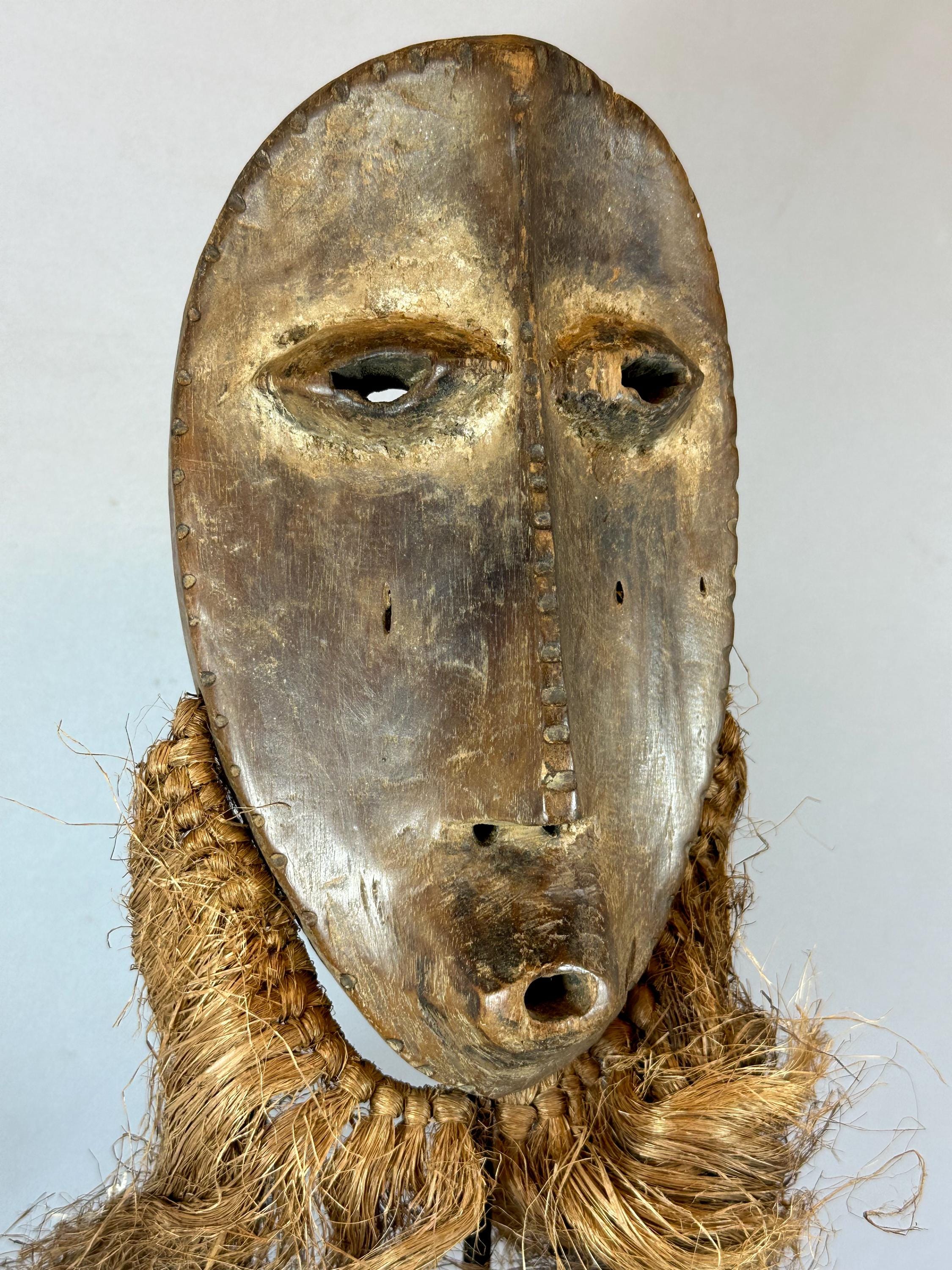 コンゴ レガ族 Bwami(ブワミ) マスク コンゴ レガ族 Bwami(ブワミ) マスク Lega Mask Bwami Society On