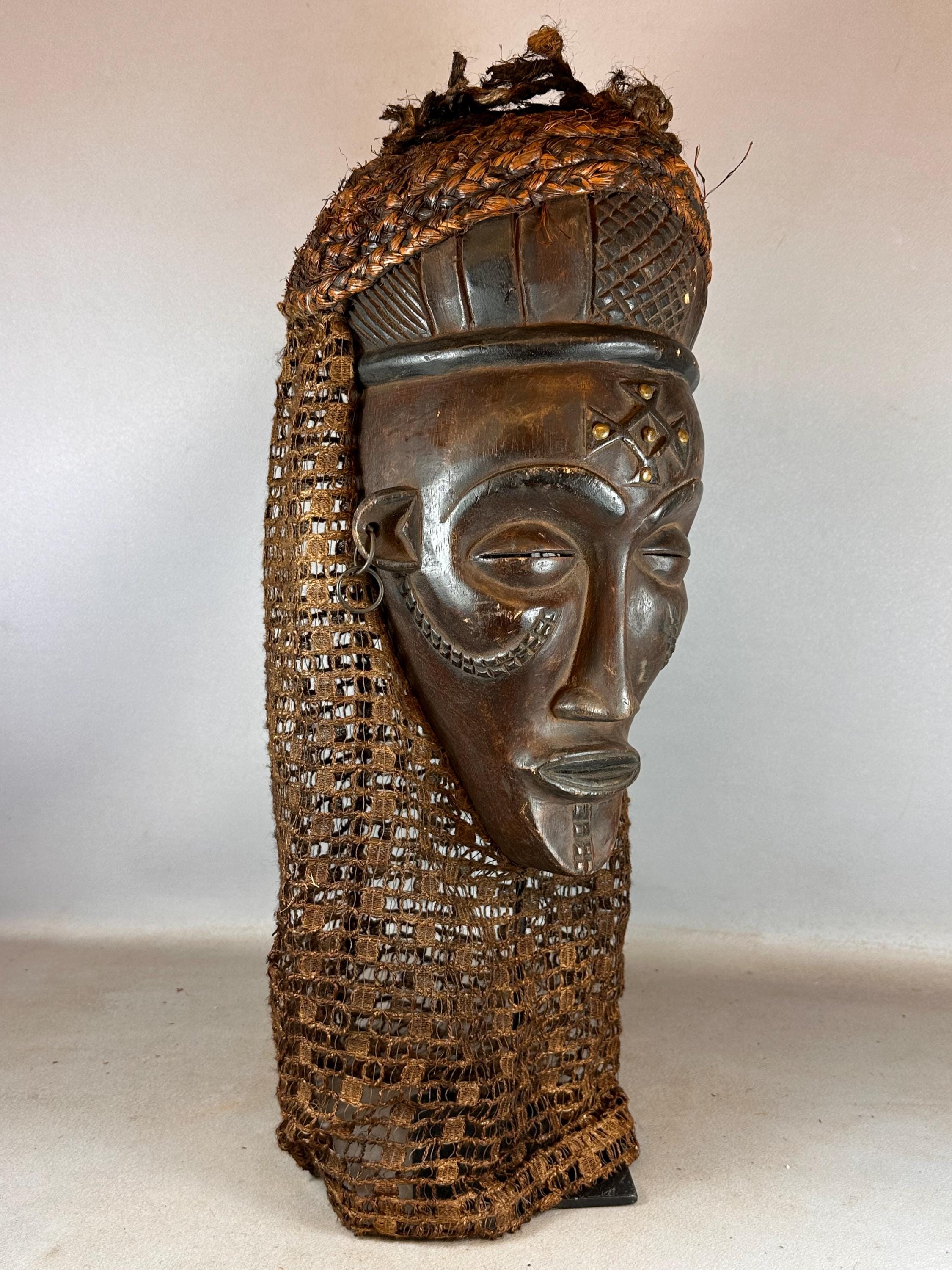 250250 - Old African Mwana Pwo Mask From the Chokwe - Angola. - Etsy