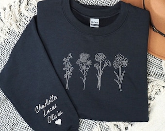 Custom birth month flower sweatshirt, personalized gift for mom, grandma garden gift, mothers day gift, mama shirt, valentines day gift
