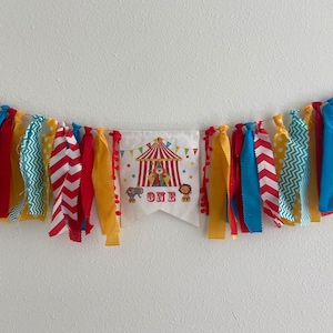 Circus Theme birthday high chair banner one Birthday banner fabric banner photo prop back drop 1st Birthday Party photo props