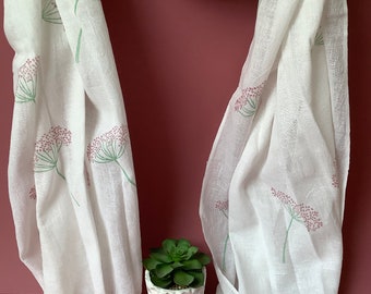 Handprinted cotton linen cow parsley design scarf.