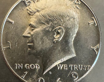 1969 D 50C Kennedy Half Dollar - 40% Silver - Uncirculated