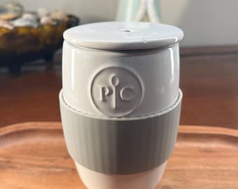 Pampered Chef White Ceramic Microwave Egg Cooker 2 Pcs 1529