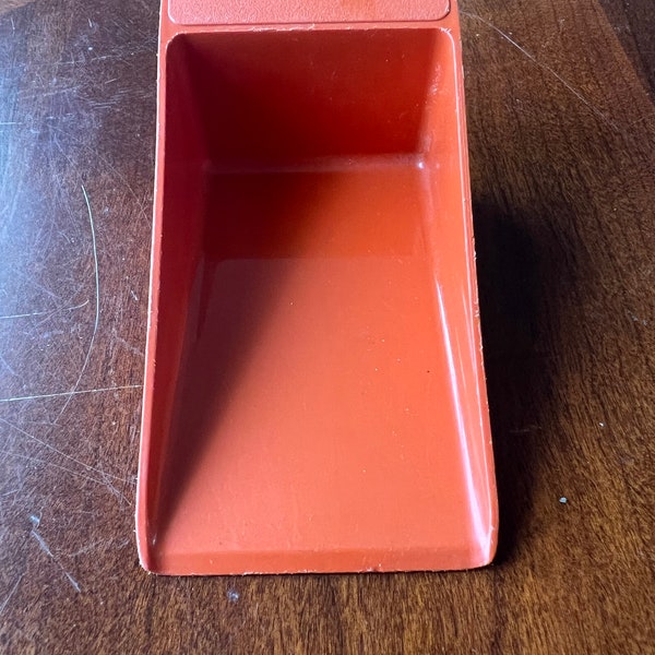 Vintage Tupperware red scoop flour or sugar scoop 1452-2