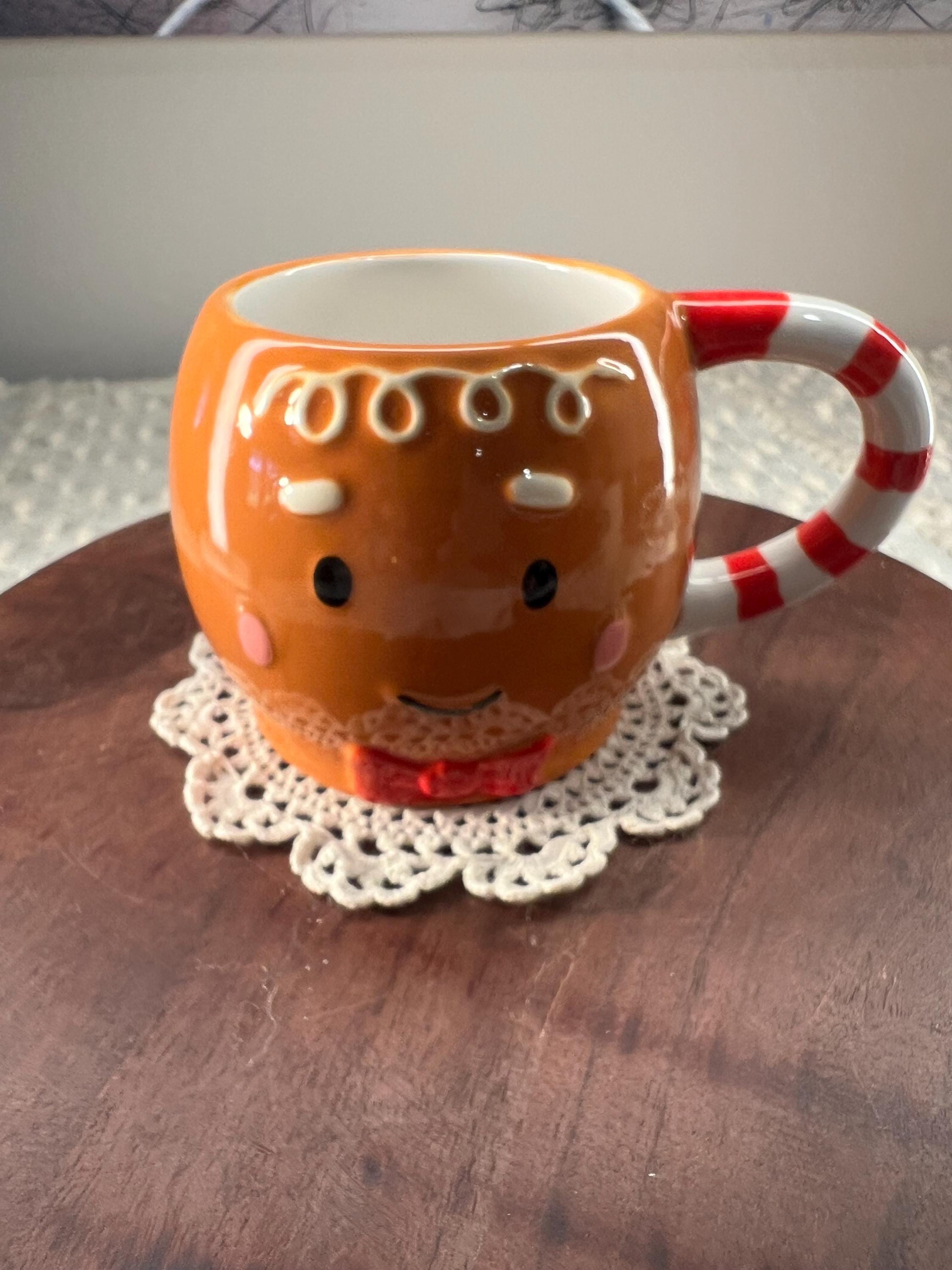 Target Bullseye Winter Christmas Gingerbread Man Mug Cocoa Coffee