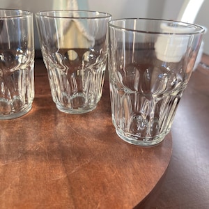 2 colored wine glass Lantana Wine Glass (Set of 2) main image 0