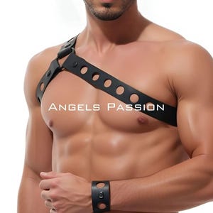 Leather Men Chest Harness with Bracelet, Gift for Him, Adjustable Shoulder Harness, Black & Red Leather Chest Wrap, Plus Size Men Harness
