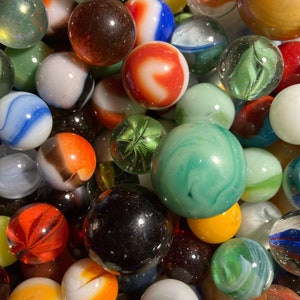 100 Vintage Glass Marbles Lot Unsorted | Agate Marbles, Swirl Marbles, Patch Marbles, Corkscrew Marbles