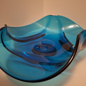 Viking Glass Epic Drape Bowl #6814 | retro glass bowl blue | viking bluenique | vintage midcentury mcm blue bowl