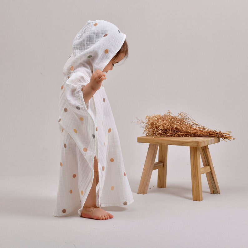 Forest Muslin Hooded Toddler Poncho Unisex Baby Clothing Organic Cotton Baby Poncho Unique Gift for Newborn, Baby Bath Towel image 3