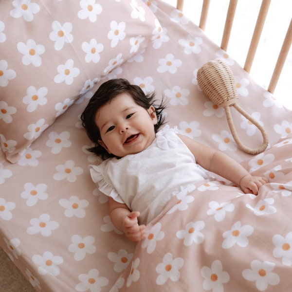 Daisy Duvet Cover Set, Boho Nursery Bedding Set, Crib Bedding, Toddler Bedding, Twin Size bedding, Gift for baby girl, Floral Bed Linen