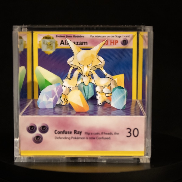 Collectible 3D Pokemon Cube Diorama - 1st Edition Alakazam Card - Perfect Gift for Gamers and Pokemon Enthusiasts!