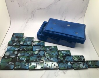 Earth Dominos w/ Box