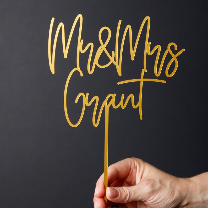 Personalised Mr & Mrs Acrylic Wedding Cake Topper, Last Name Topper immagine 6