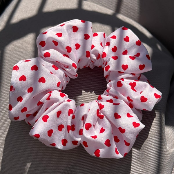 Scrunchie aus feiner Baumwolle Scrunchies Haarband Haargummi Zopfgummi schonend für die Haare Modell Herzchen