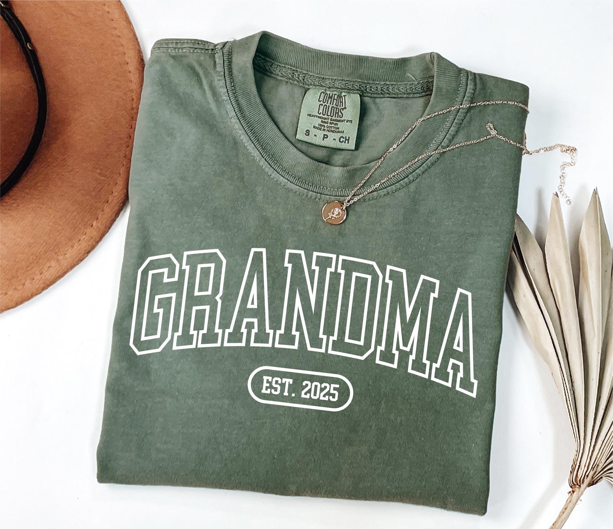 Comfort Colors® Custom Grandma Est Shirt, Personalize Mom Gift, Mothers Day Gift For Grandma, New Nana Shirt, Granny Gigi Mimi Nonny Shirt