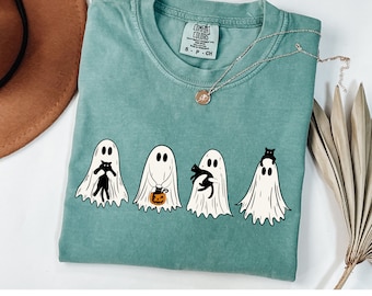 Chemise d'halloween chats noirs fantômes Comfort Colors®, chemise d'Halloween chat fantôme, saison effrayante, cadeau pour amoureux des chats, cadeau d'Halloween pour propriétaire de chat