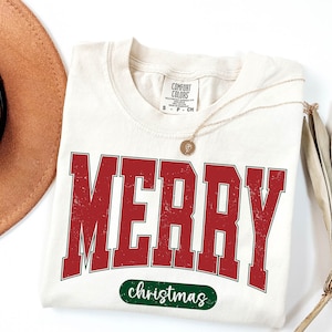 Comfort Colors®Retro Christmas Christmas Shirt, Womens Christmas Shirt, Merry & Bright Shirt, Holiday Shirt, Cute Christmas Gift, Xmas Shirt