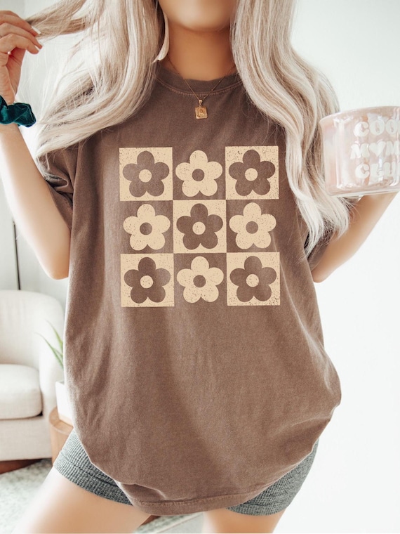 Comfort Colors® Retro Flowers Shirt, Wildflower Mothers Day Gift For Mom, Cute Flower Lover Shirt, Gift for Grandma, Spring Flowers Shirt