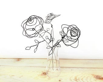 Handmade Black Steel Wire Rose Bouquet - Minimalist Floral Sculpture