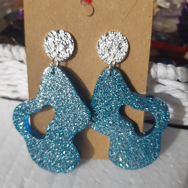 Long glittery blue wave resin earrings. Jewel for woman. Gift for her. Handmade artisan